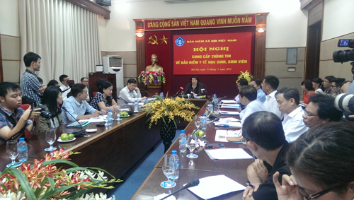 Bảo hiểm xã hội Việt Nam giải thích mức tăng đóng BHYT học sinh